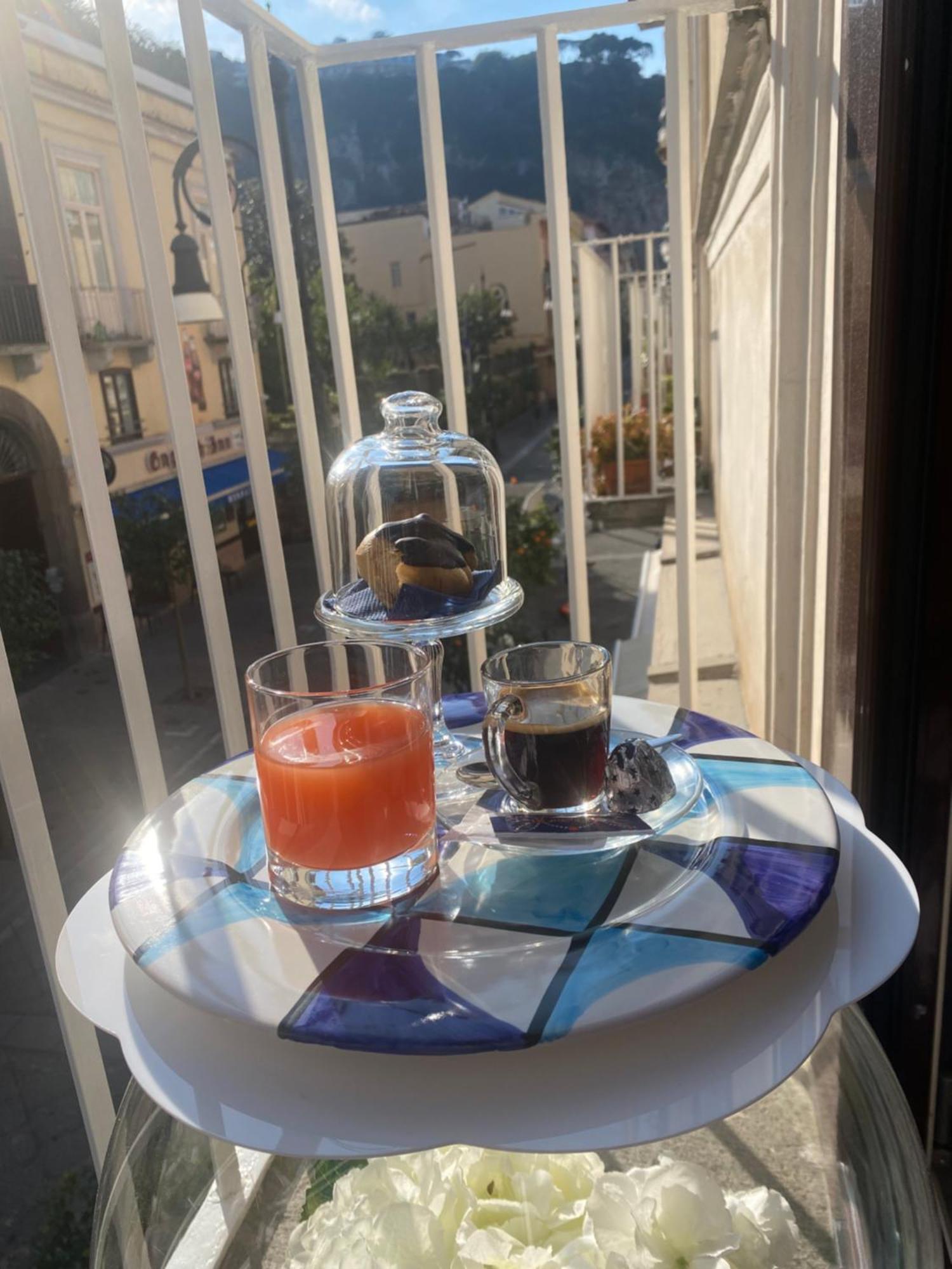 Sorrento Lux Suite エクステリア 写真